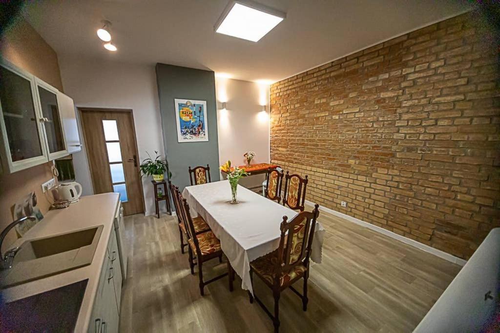 Apartament Rynek Lesna  Ngoại thất bức ảnh
